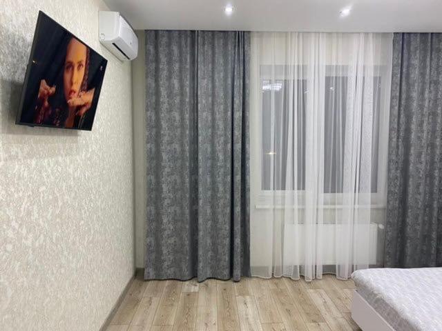 Люкс Апартаменти В Центрі Міста ,Жк Театральний Rivne Exterior foto